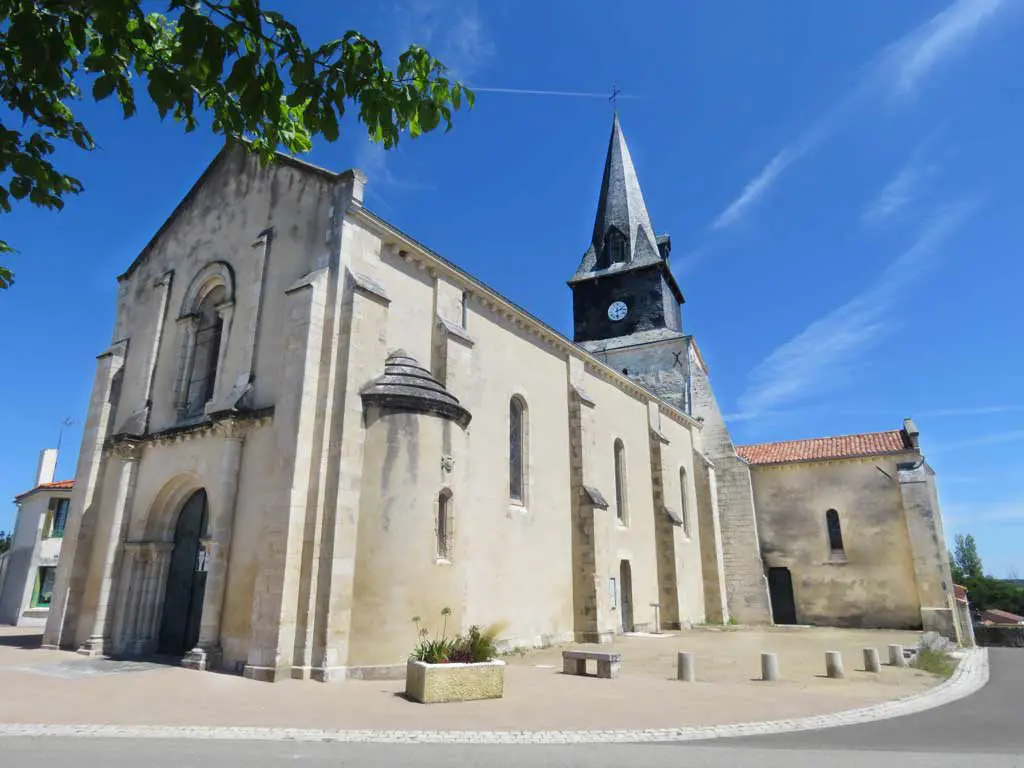 L'&eacute;glise de Curzon
