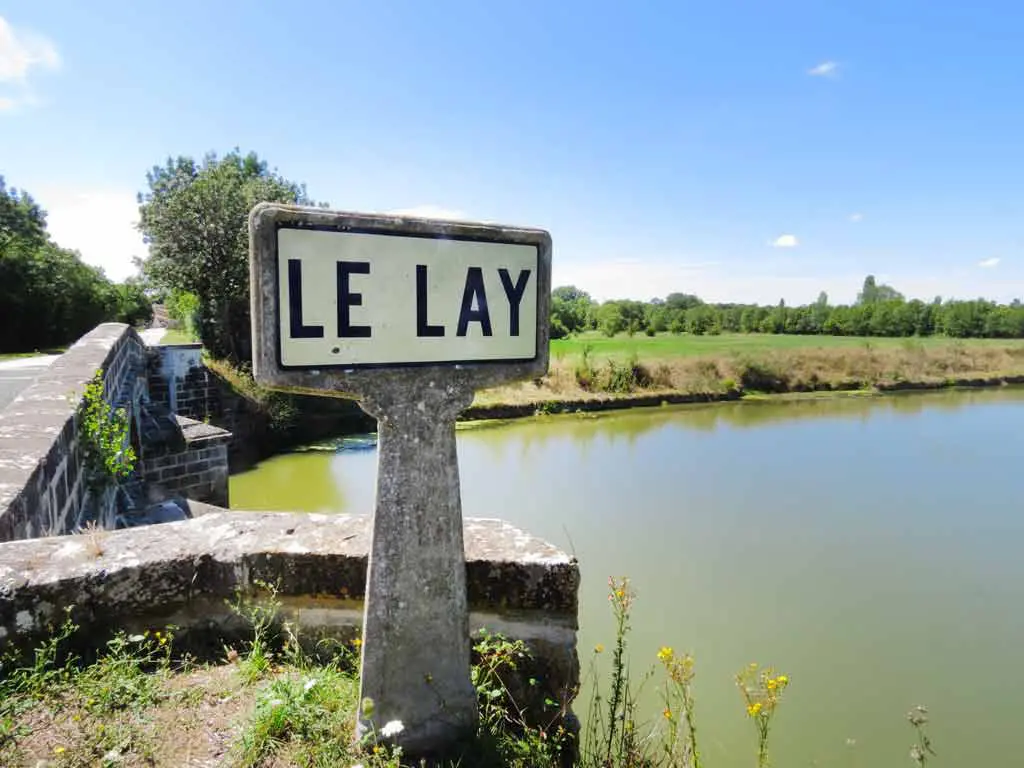 Le Lay passe &agrave; Curzon