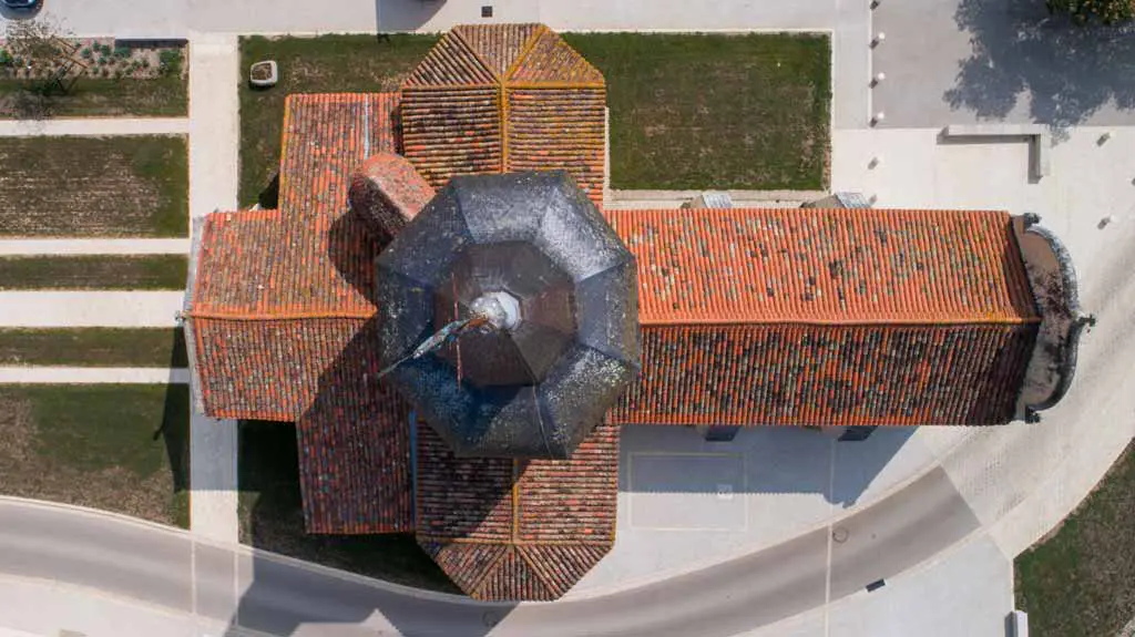 Eglise de la Jonch&egrave;re - &copy;Horizon Vertical
