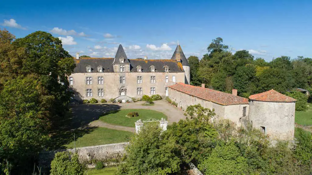 Le Givre, chateau de la Bruni&egrave;re - &copy;Horizon Vertical
