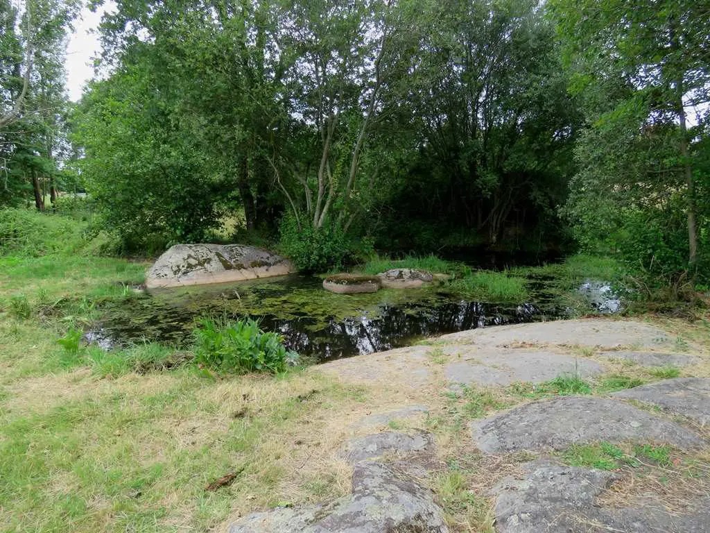 Fontaine Saint Gr&eacute; &agrave; Avrill&eacute;