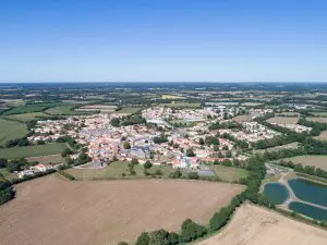 BOURG2-8 ©Horizon Vertical