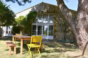 gite-campagne-talmont-domaine-guittiere-jardin