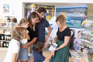 bureau_tourisme_bourgenay_accueil_1_sbourcier