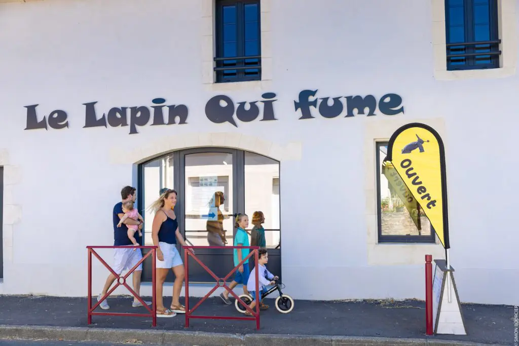 le-lapin-qui-fume-saint-benoist-sur-mer