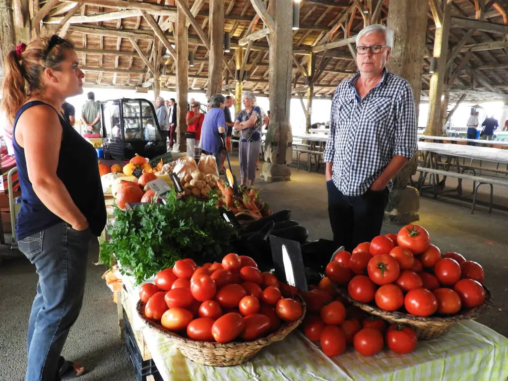 Moutiers_marche-producteurs
