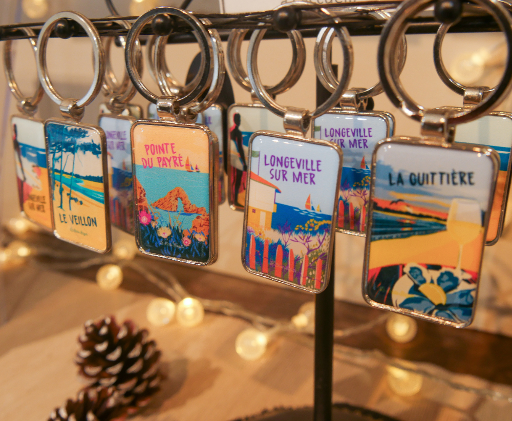porte-cle-boutique-souvenirs-destination-vendee-grand-littoral-le-beau-bazar porte-cle-boutique-souvenirs-destination-vendee-grand-littoral-le-beau-bazar