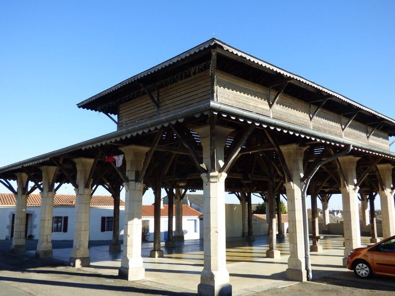 Avrillé Les halles