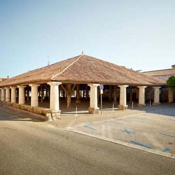 Moutiers-les-Mauxfaits Les-Halles ©a-lamoureux