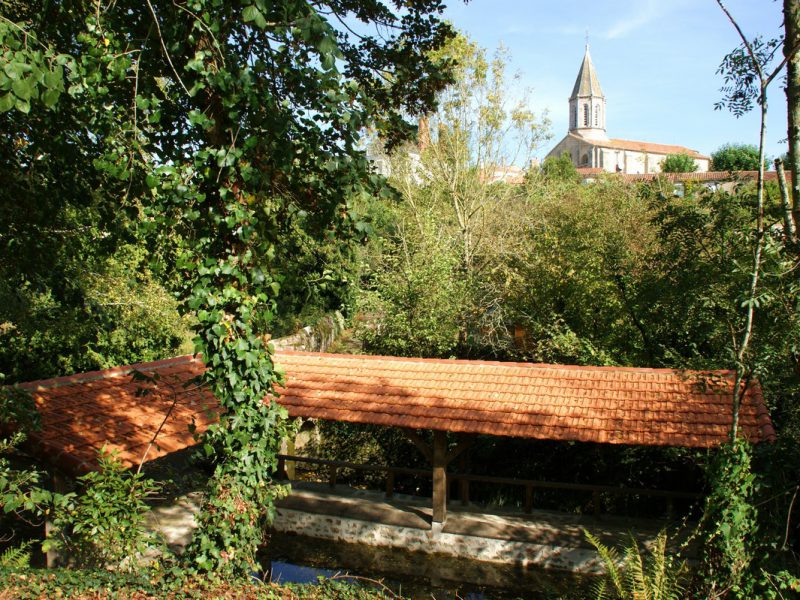 Lavoir Moutiers-les-Mauxfaits