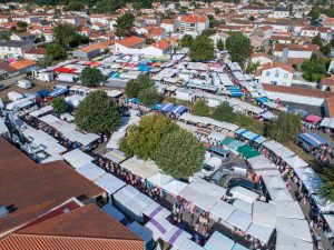Le marché Jard-sur-Mer ©Horizon-Vertical