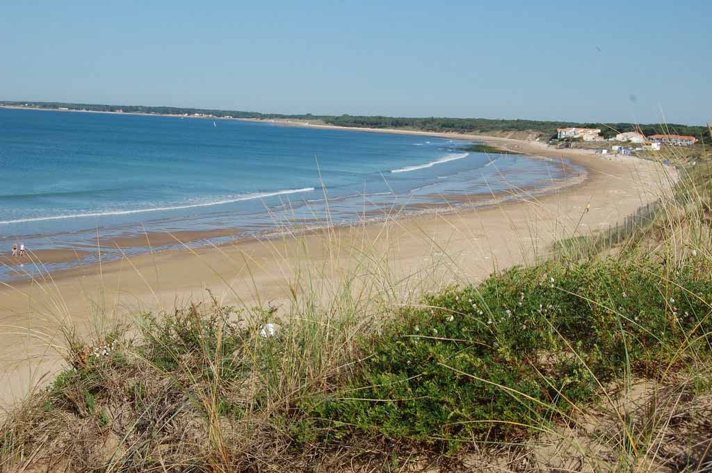 Plage conches Longeville sur Mer crédit destination vendée grand littoral