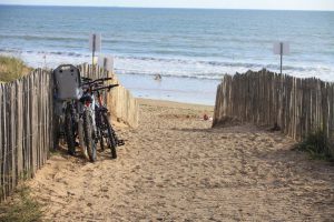 Vélo plage Longeville-sur-Mer ©Destination VendéeGrand Littoral