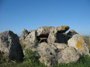 Dolmen du Grand Bouillac - Crédit Photo : ©Office de Tourisme Destination Vendée Grand Littoral