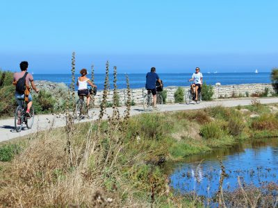 Île de Ré à vélo - Crédit Photo : ©Parenthèse Voyage Île de Ré à vélo - Crédit Photo : ©Parenthèse Voyage