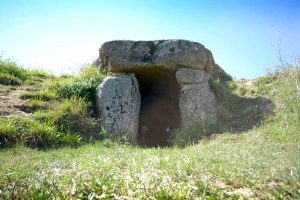 Randonnée Dolmens et Menhirs à Saint-Hilaire-la-forêt