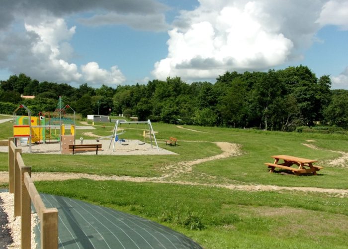 Aire de jeux Saint-Avaugourd-des-Landes Aire de jeux Saint-Avaugourd-des-Landes