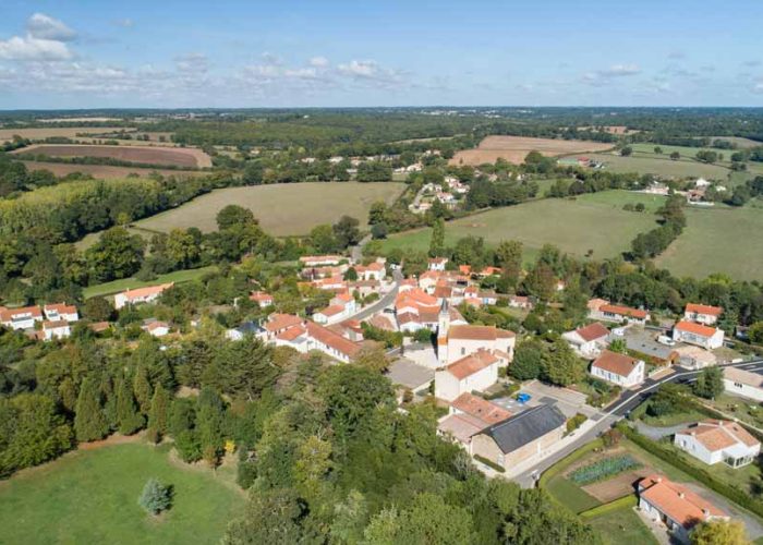 Centre ville du Givre - &copy;Horizon Vertical