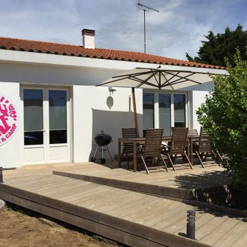 Guest-House-Manusurf-Longeville-sur-Mer-exterieur Guest-House-Manusurf-Longeville-sur-Mer-exterieur