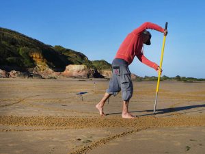 Michel Jobard : beach art, création de mandala