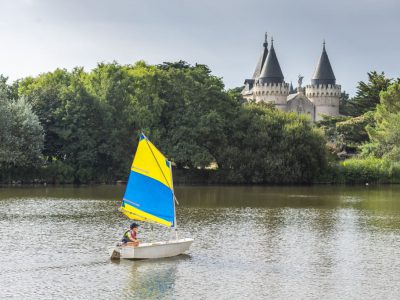 Voile - Optimist enfant à Port Bourgenay Voile - Optimist enfant à Port Bourgenay