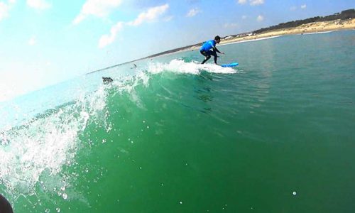 esprit-surf-cours-surf-plage-rocher-vendee