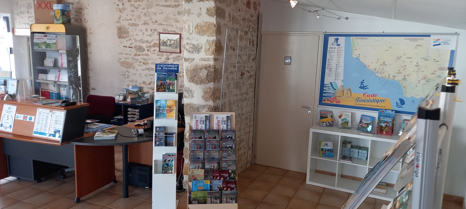Bureau_de_tourisme_Avrillé_2