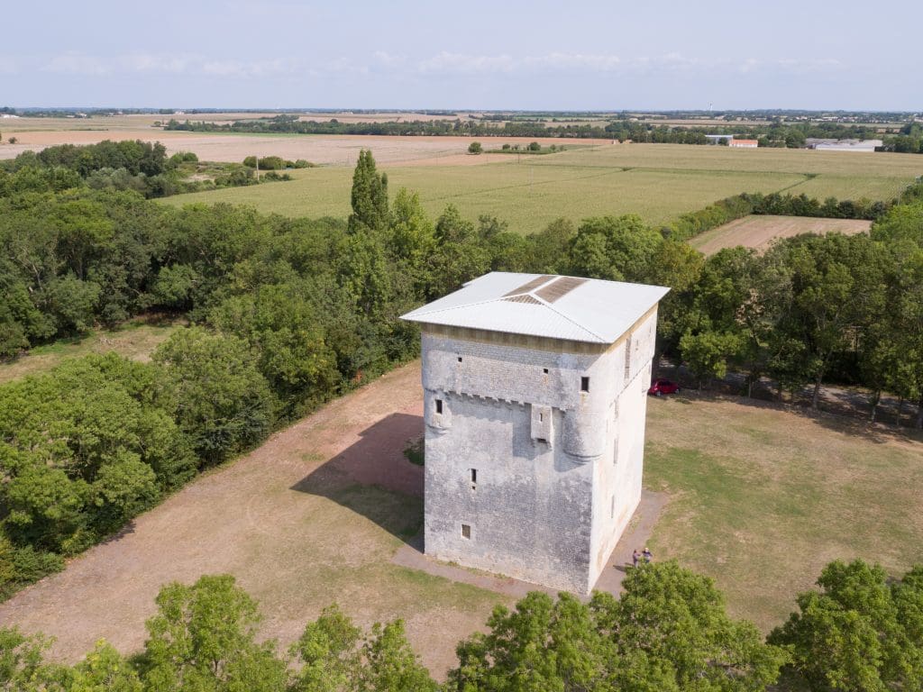 tour-de-moric-angles-vendee-©Horizon-Vertical tour-de-moric-angles-vendee-©Horizon-Vertical
