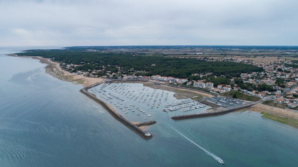 Photo Dos de couv_2 ©Horizon Vertical